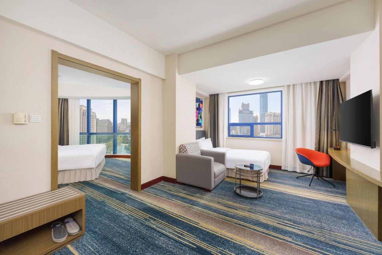 Holiday Inn Express City Centre Dalian By Ihg Exteriör bild