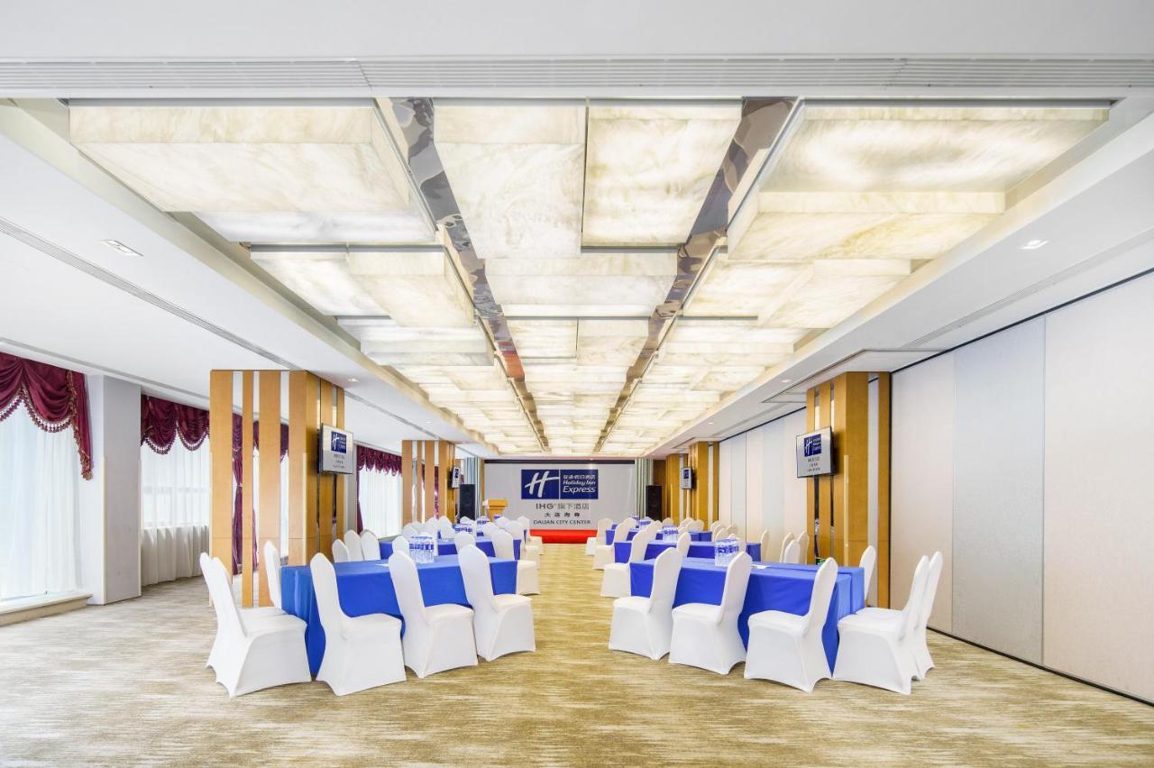 Holiday Inn Express City Centre Dalian By Ihg Exteriör bild