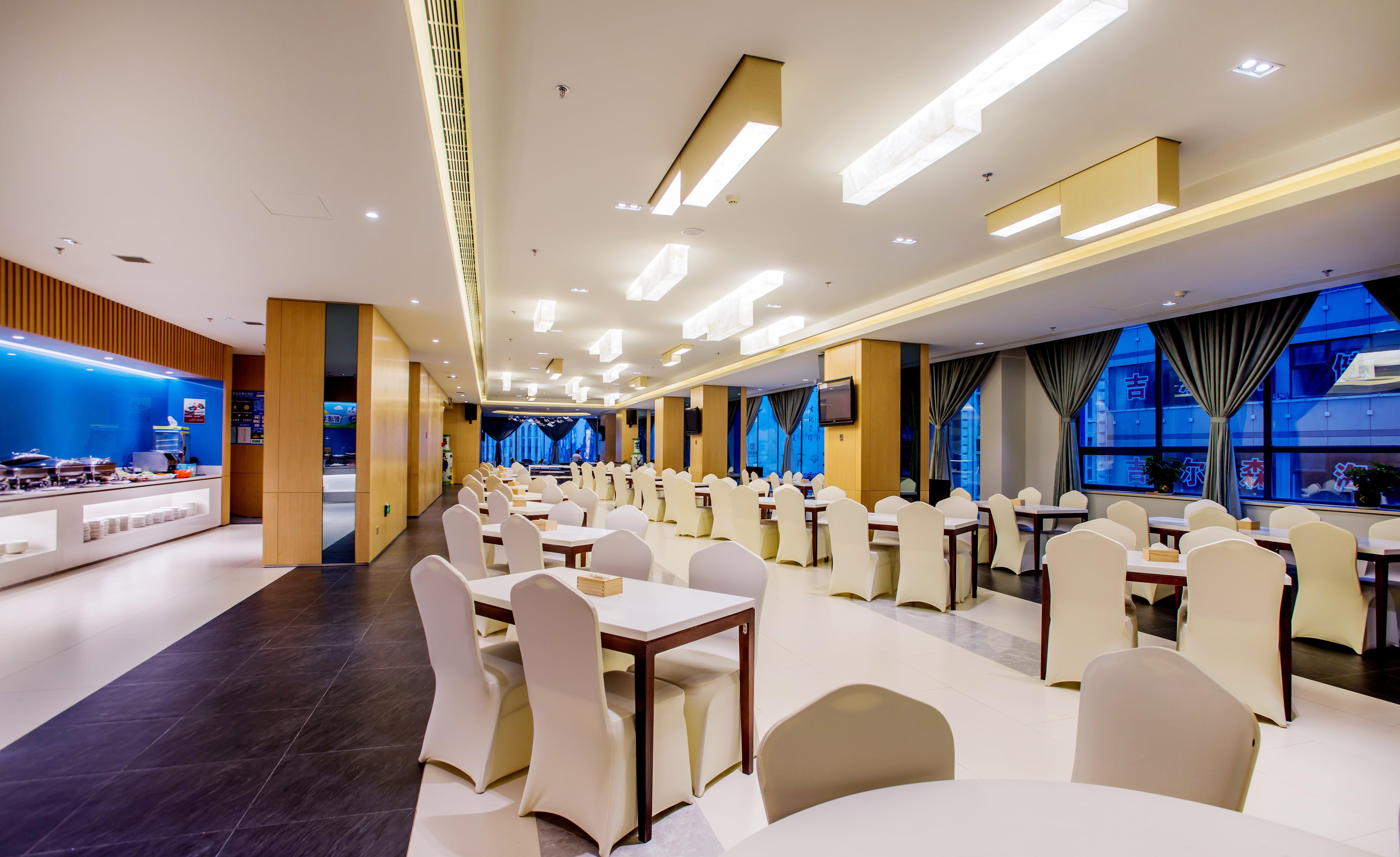 Holiday Inn Express City Centre Dalian By Ihg Exteriör bild